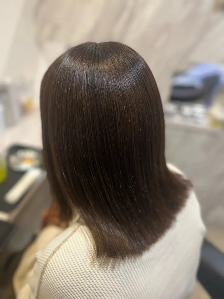 ミディアム カラー ヘアカラー 山内 心春のヘアスタイル