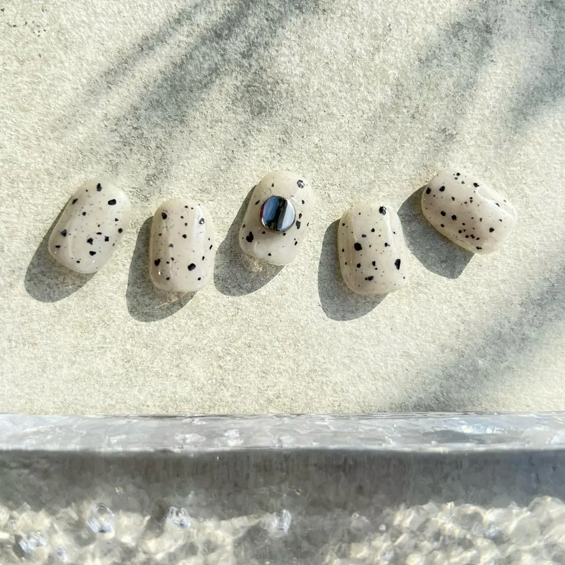 ネイル ニュアンスネイル ショートネイル gemickle nailのネイルデザイン