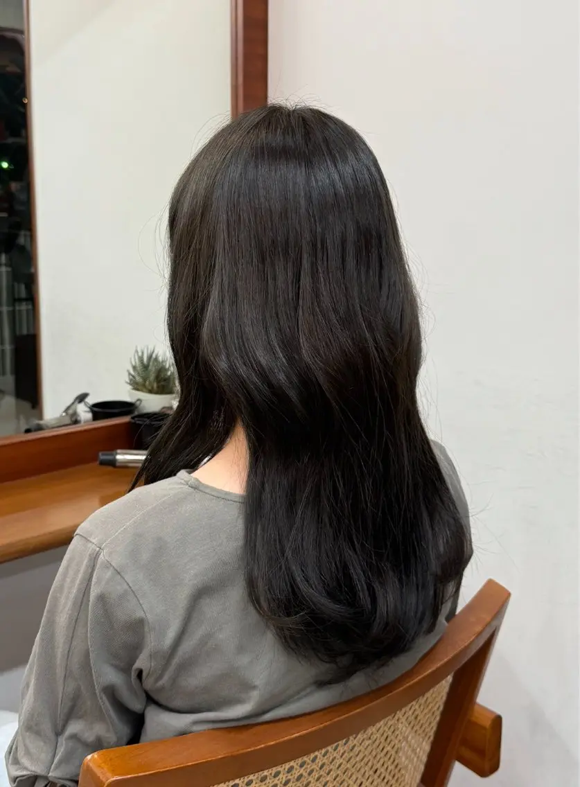 カラー ヘアカラー トリートメント DEPT 西川もかのヘアスタイル