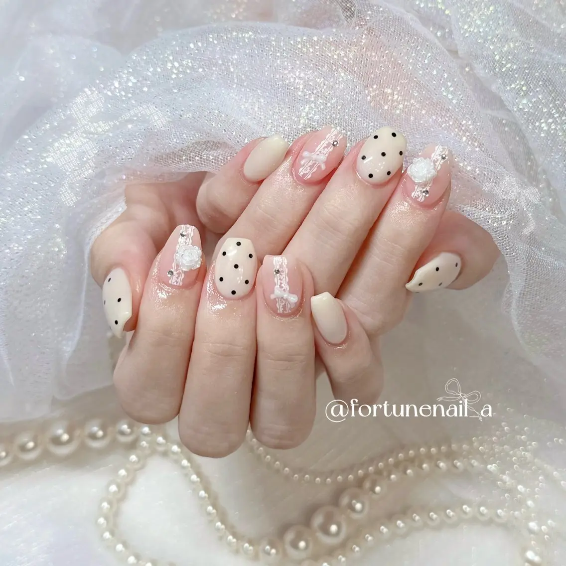 ネイル ドット ハンドネイル ✩.*🎀 aoi🎀のネイルデザイン