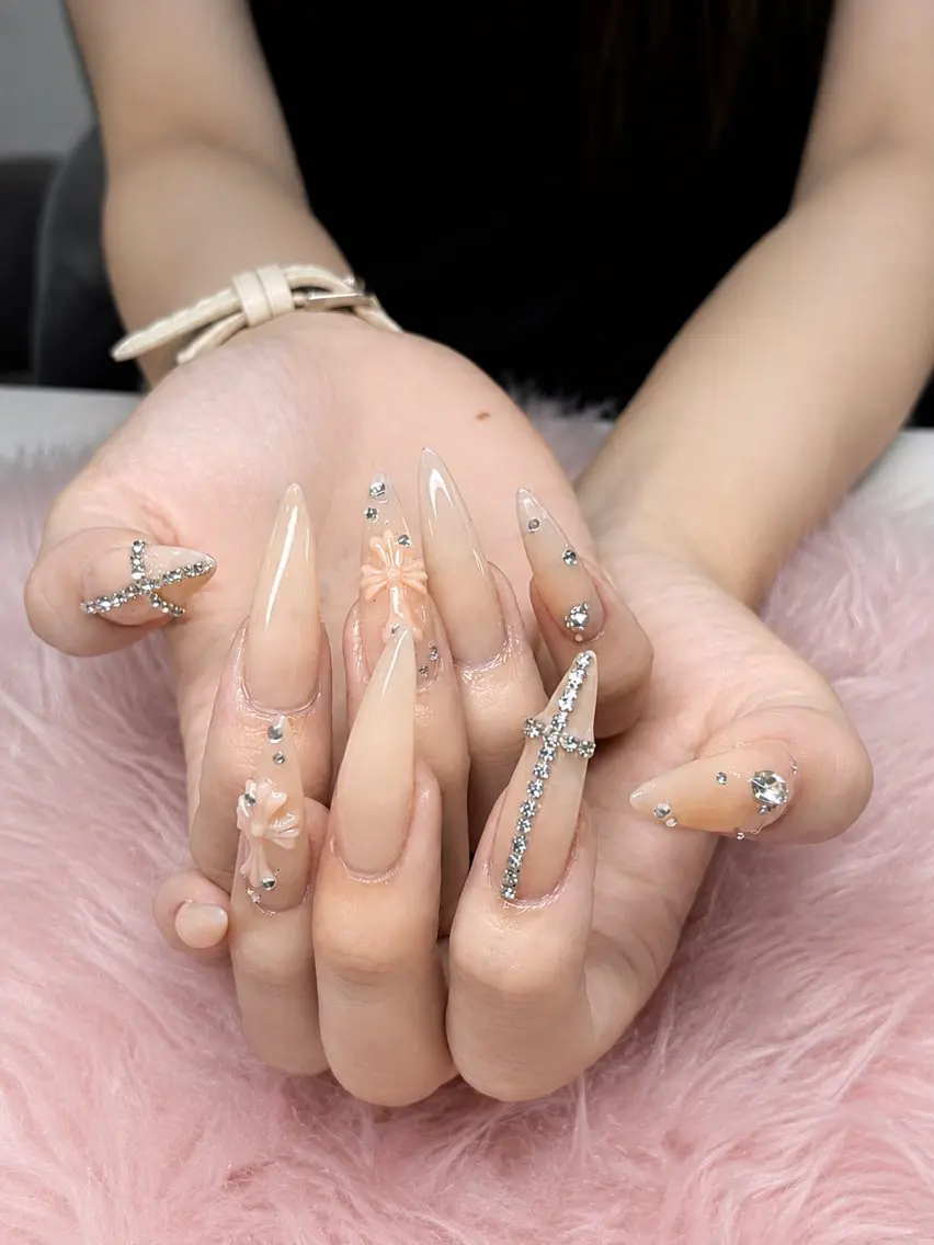 ネイル HAPPI NAIL . LEEのネイルデザイン