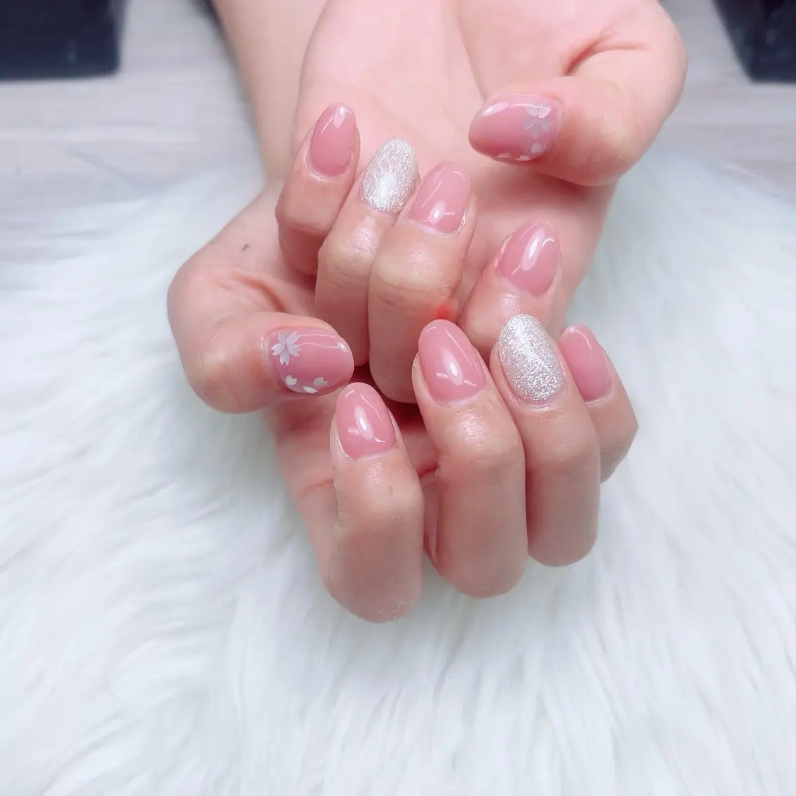 ショート gallery Yumiのネイルデザイン