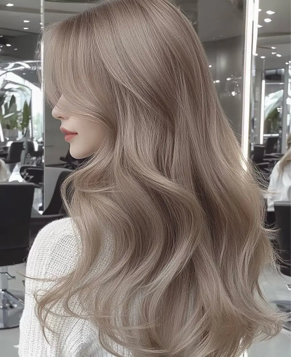 カラー 艶髪/ミルクティー ブラウン🐾  てちのヘアスタイル