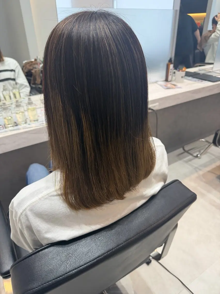 カラー ヘアカラー 中山 朱のヘアスタイル