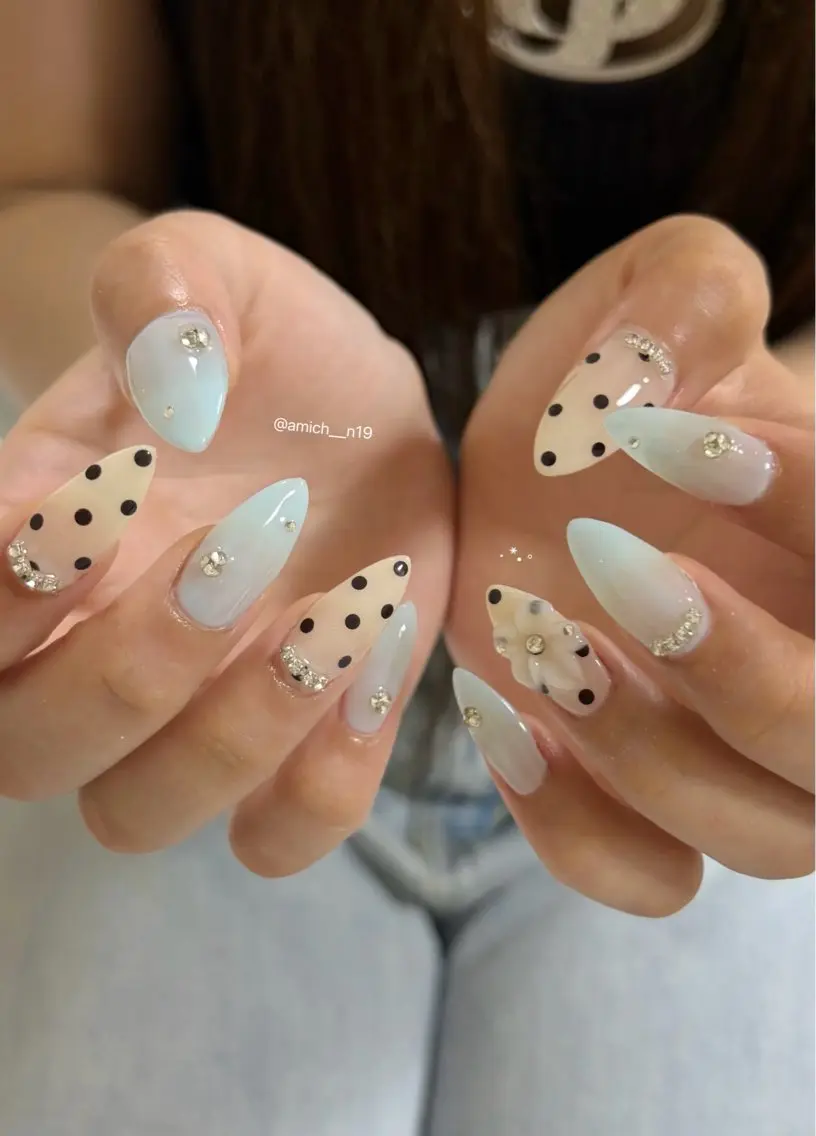 ネイル ハンドネイル ayumi ✩.*˚のネイルデザイン