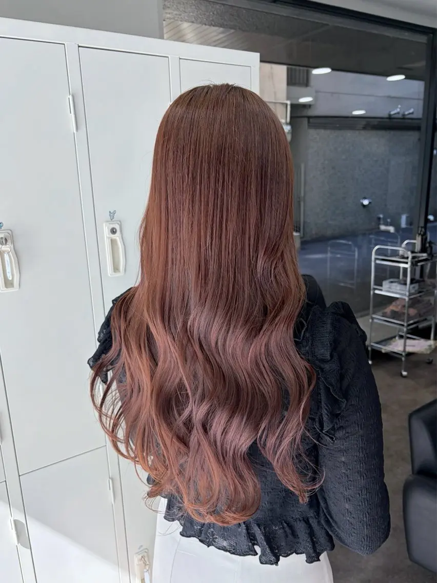 ロング カラー カット ヘアカラー トリートメント 福本 梓のヘアスタイル