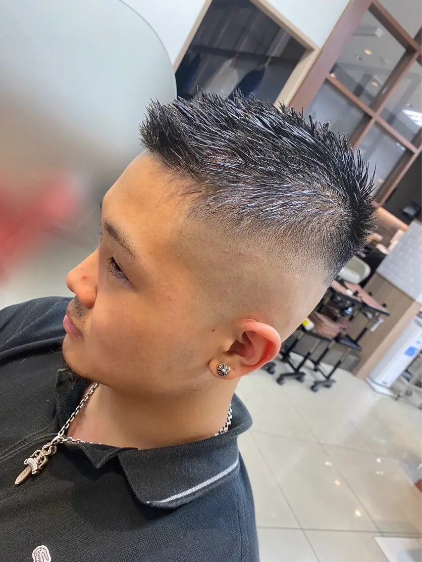 ショート メンズ カット 本島 大生のヘアスタイル