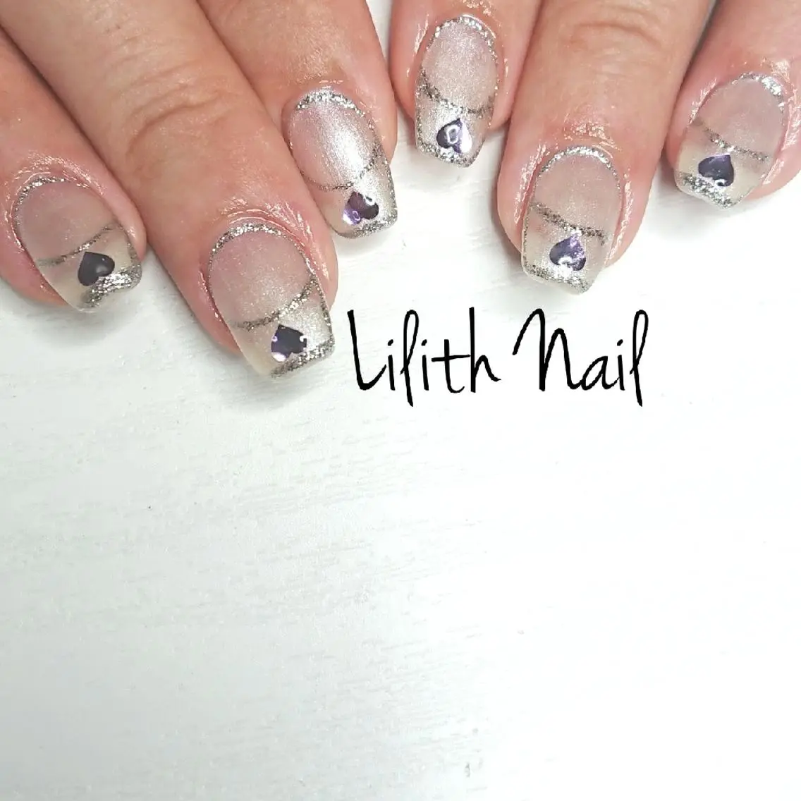 ネイル フレンチネイル ハンドネイル Lilith Nailのネイルデザイン
