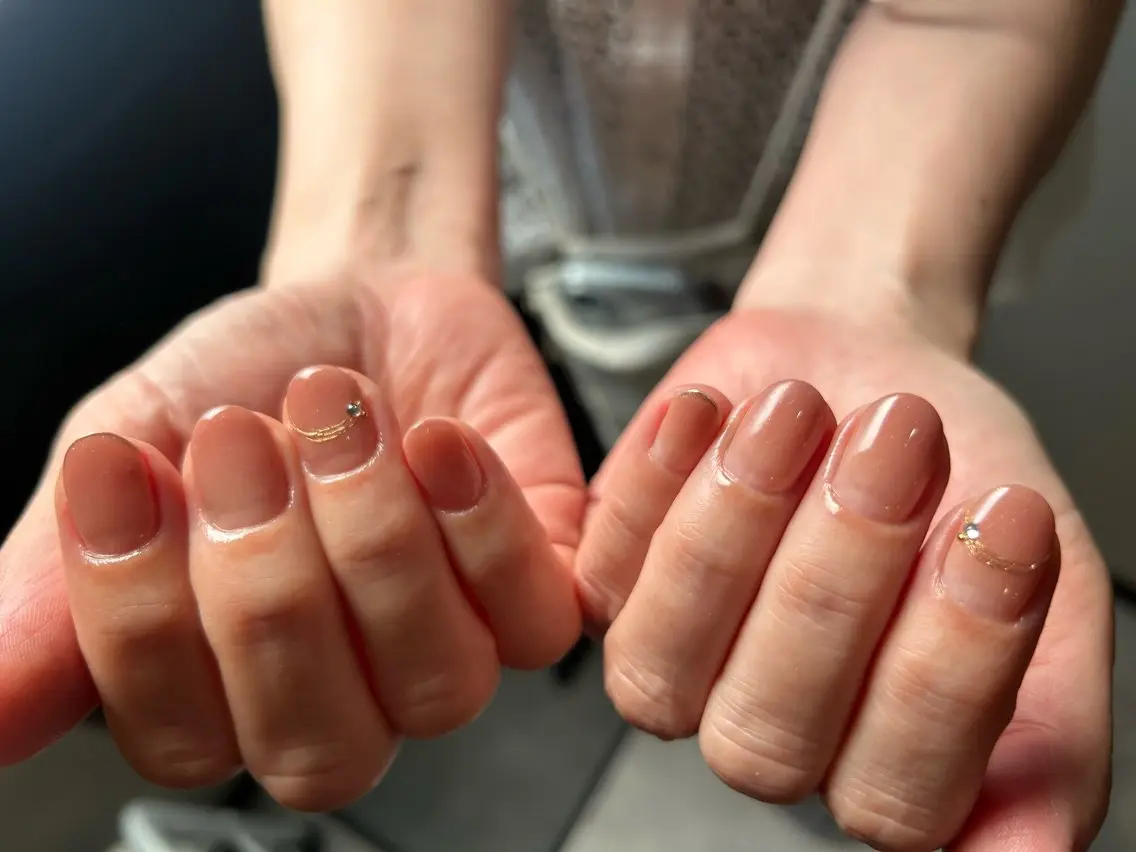 ネイル オフィスネイル ululimi nailsalonのネイルデザイン
