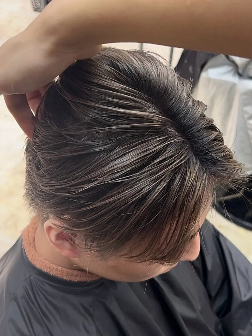 カラー 💖梅田レイヤー💖 副店長Tsubasaのヘアスタイル