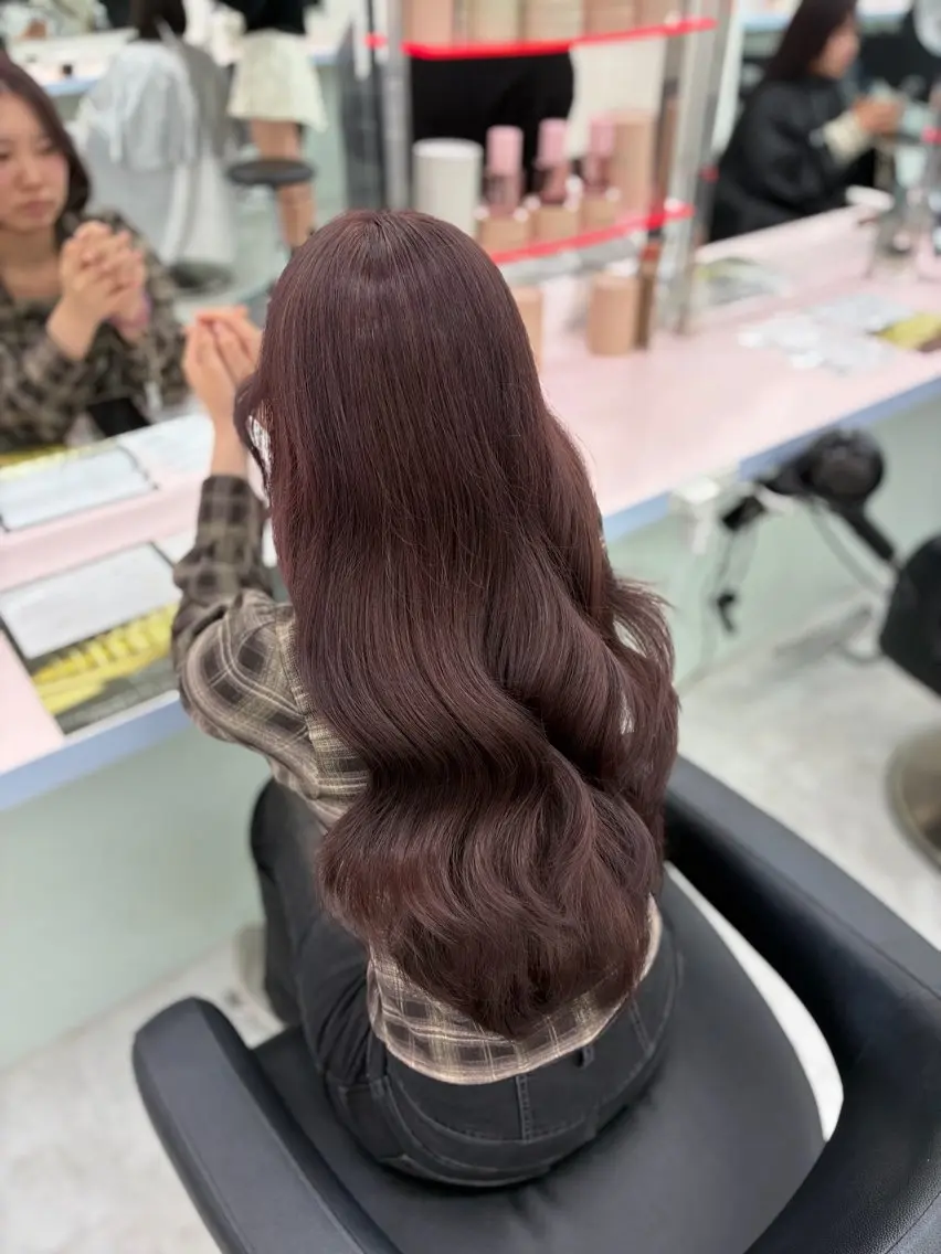 ロング ヘアカラー トリートメント かわいいモテカラー 🎀SAAKA🎀のヘアスタイル