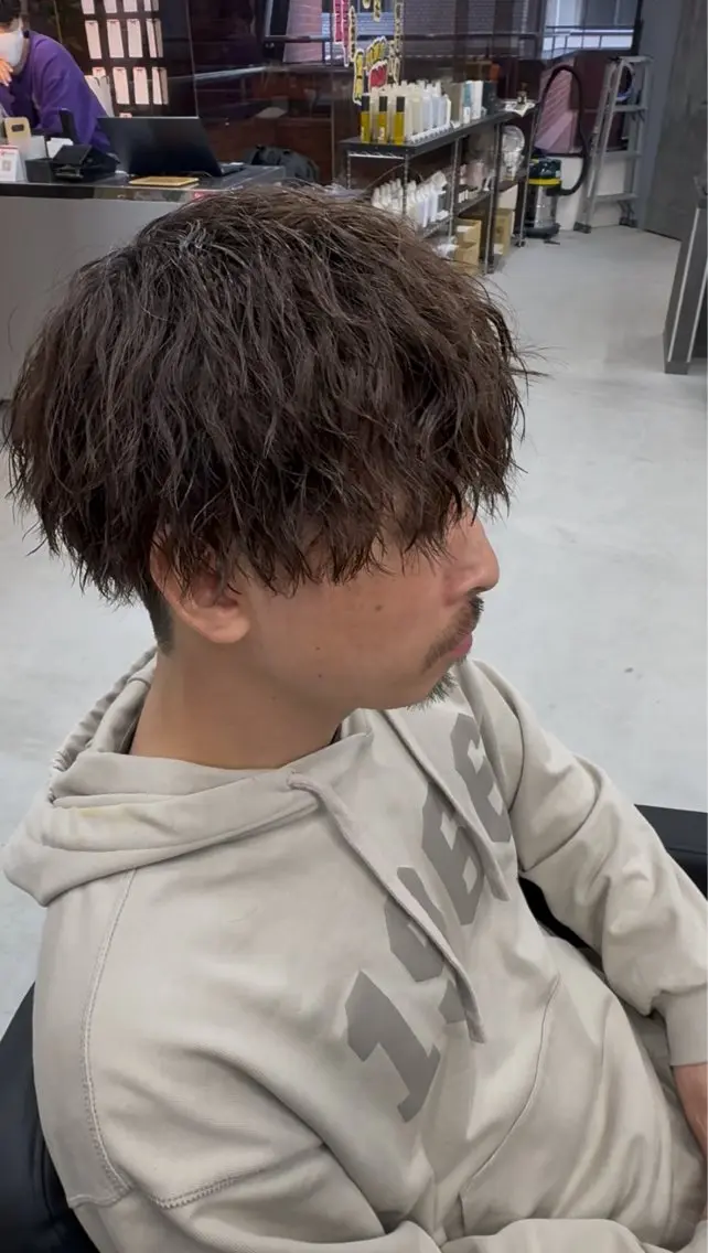 パーマ メンズ メンズパーマ ツイストスパイラルパーマ スパイラルパーマ 野宮 叶碧のヘアスタイル