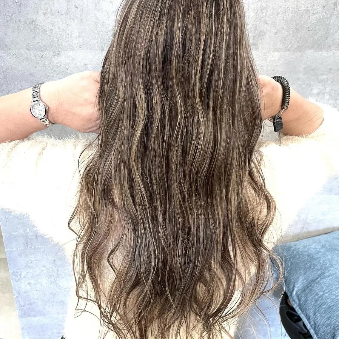 ロング カラー ハイライトカラー ハイライト ✨MiL✨ ✨心斎橋✨のヘアスタイル