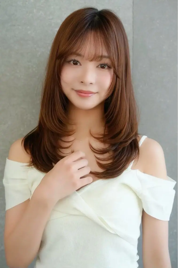 セミロング ヘアカラー トリートメント mahiro ⭐️のヘアスタイル