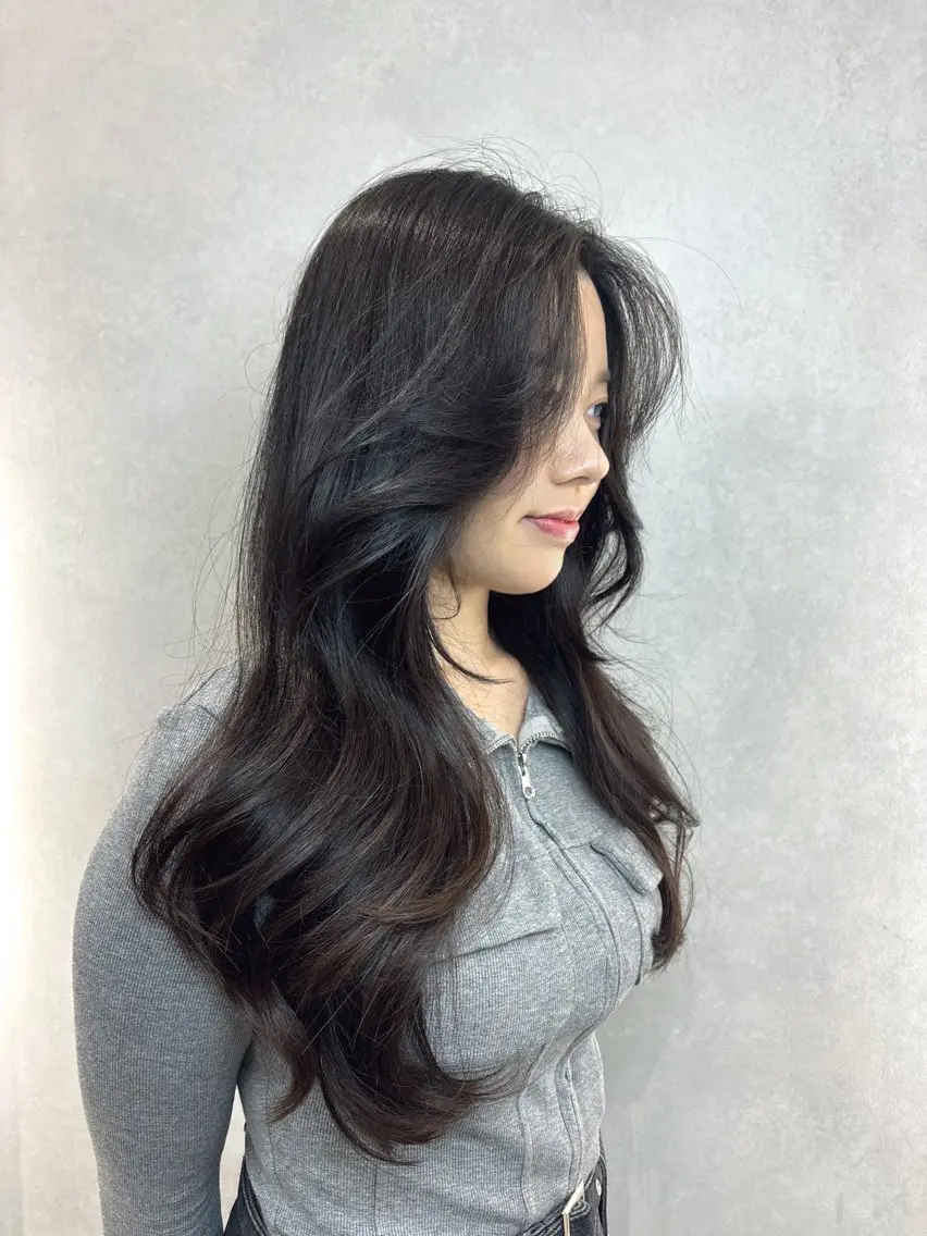 セミロング emi 韓国ワンホンヘアのヘアスタイル