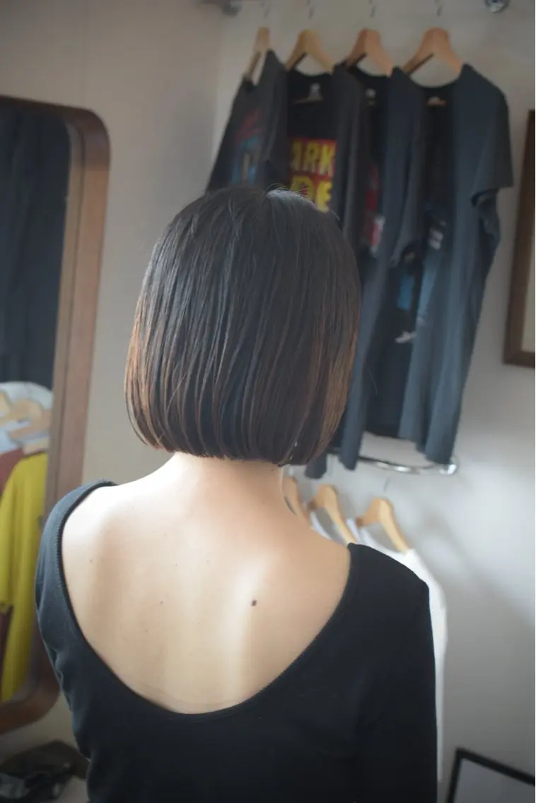 ミディアム 岩村 夏姫のヘアスタイル