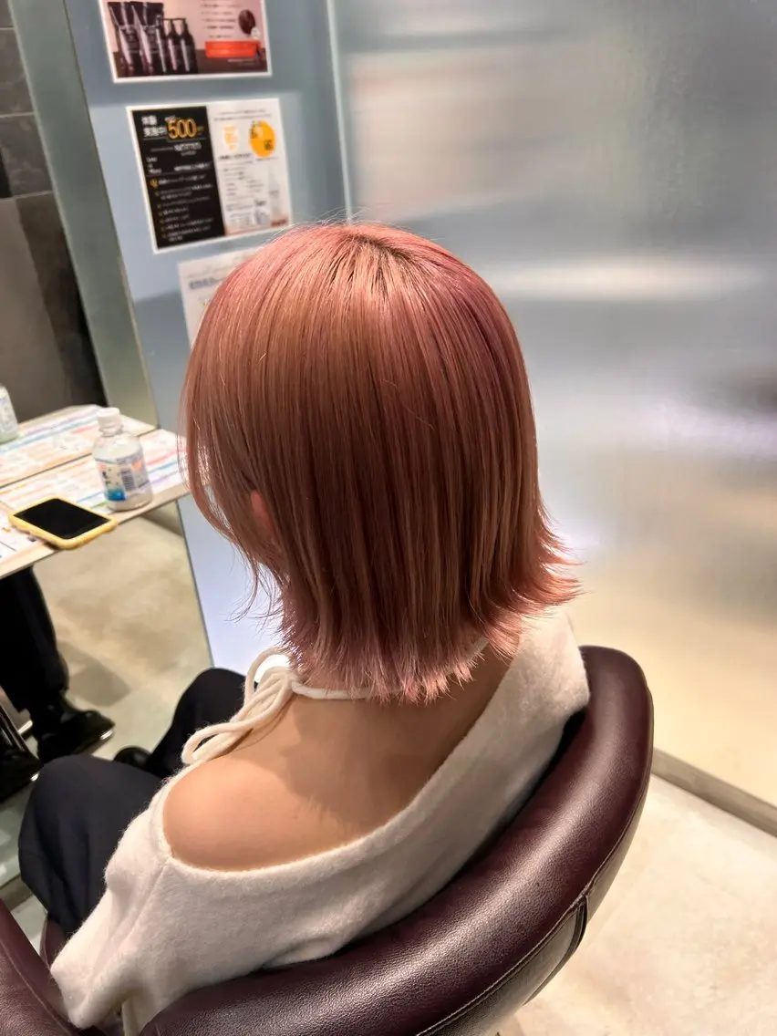ショート カラー ピンクカラー ボブ カット ヘアカラー 笠井 雅斗のヘアスタイル