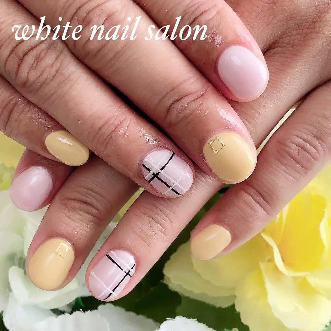ネイル アートネイル フレンチネイル ジェルネイル ハードジェル 持ち込み ハンドネイル white nail salonのネイルデザイン