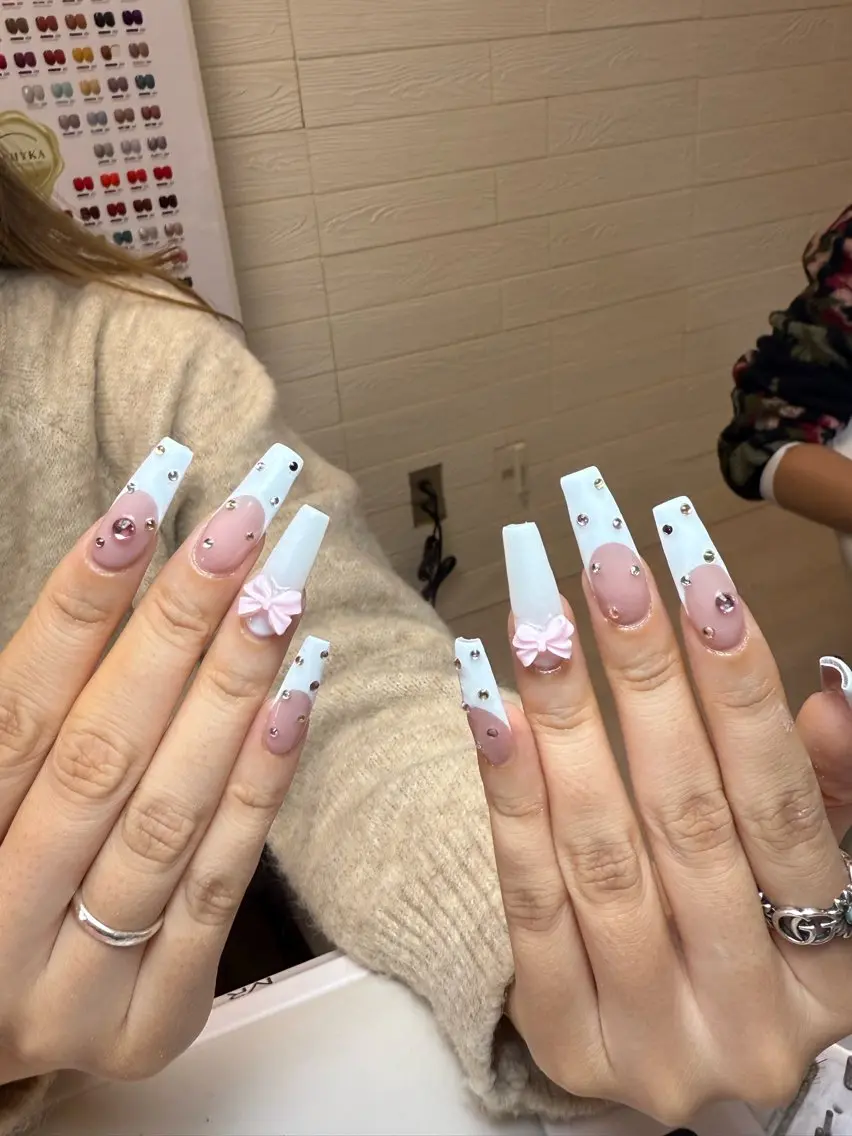 カラー mumu's ネイルサロン渋谷店のネイルデザイン