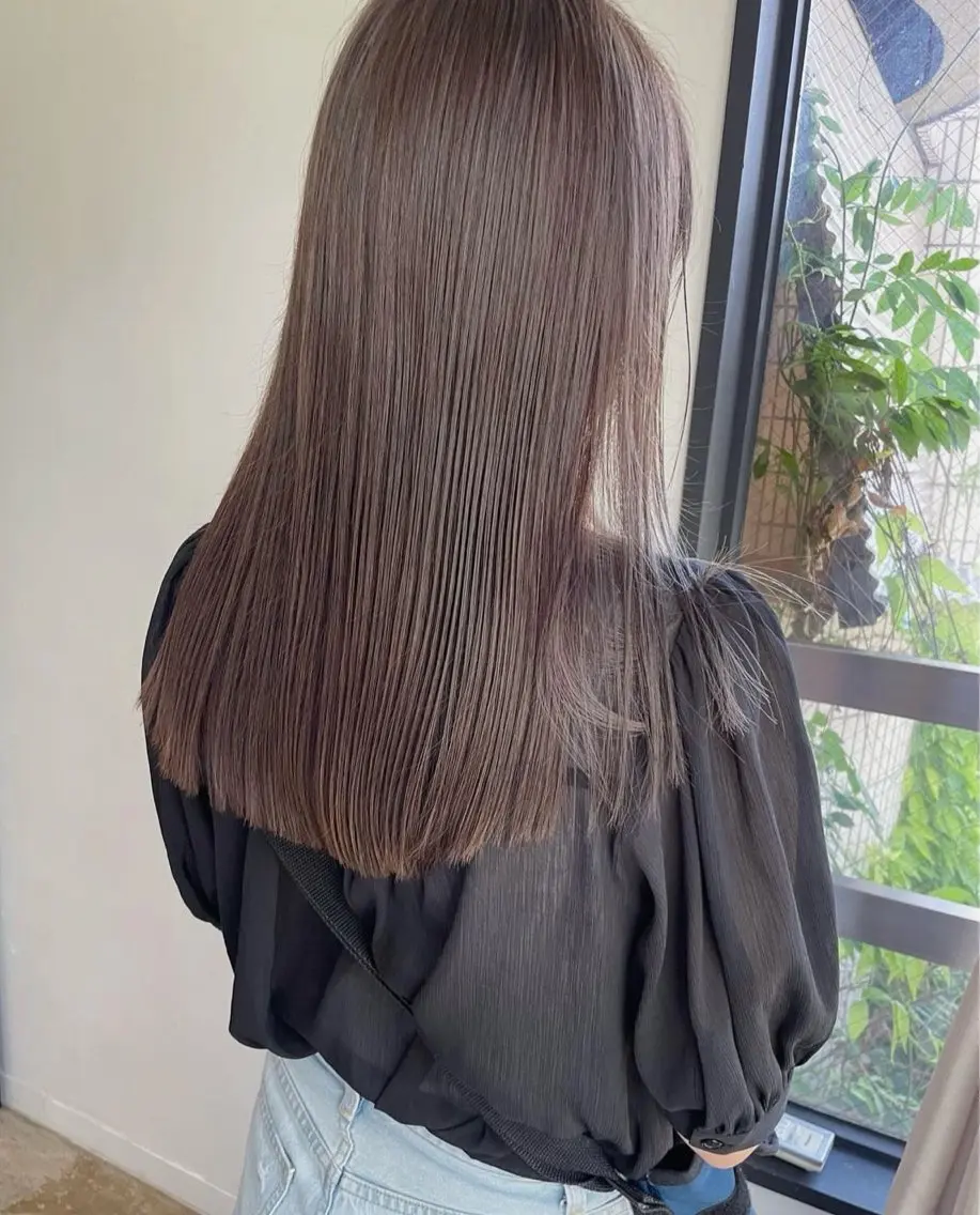 セミロング 似合わせレイヤー ＆縮毛矯正のヘアスタイル