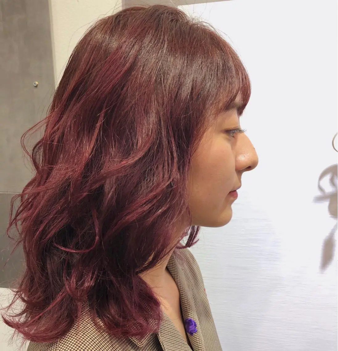 セミロング カラー ピンクカラー 切りっぱなしボブ/ 暖色カラー/なつみのヘアスタイル