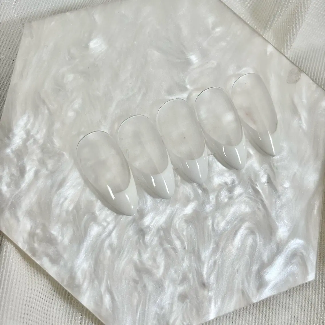 ⭐️オフあり⭐️フレンチ💅250色選び可能🩵 (チップ長さ出し10本　追加2980円)の写真