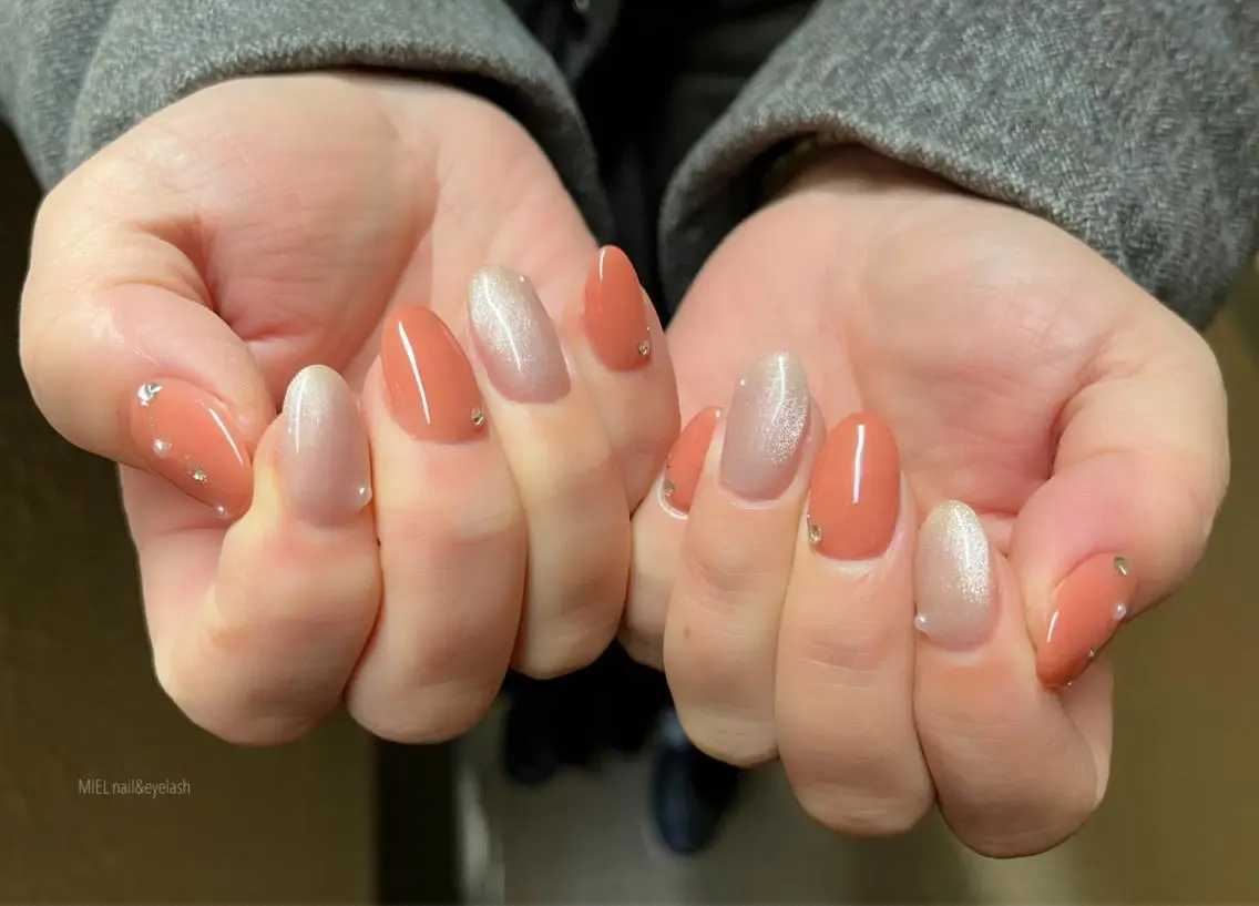 ネイル マグネットネイル nail salon monailのネイルデザイン