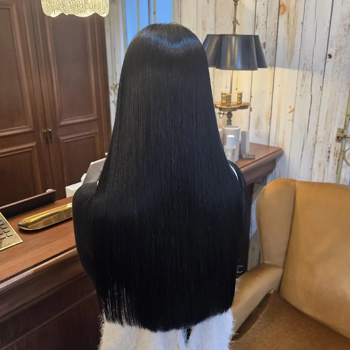 ロング カラー 黒髪 ブルーカラー ブルーブラック 透明感カラー ヘアカラー RYU/毛流れパーマ /前髪立ち上げ⚡️のヘアスタイル