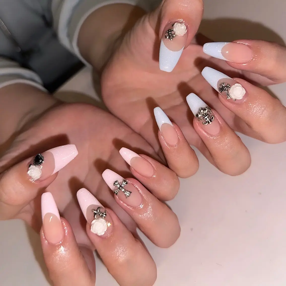 セミロング 🦋Nail Amo🦋のネイルデザイン