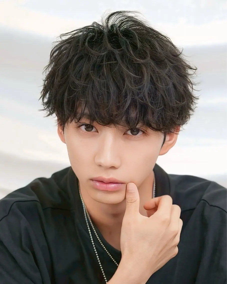 メンズ メンズ特化✨ ハイトーン✨永井のヘアスタイル