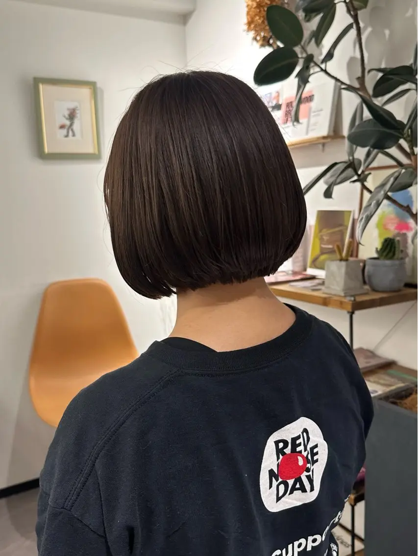 ショート カラー ボブ カット 似合わせカット🫧 吉見衣生のヘアスタイル