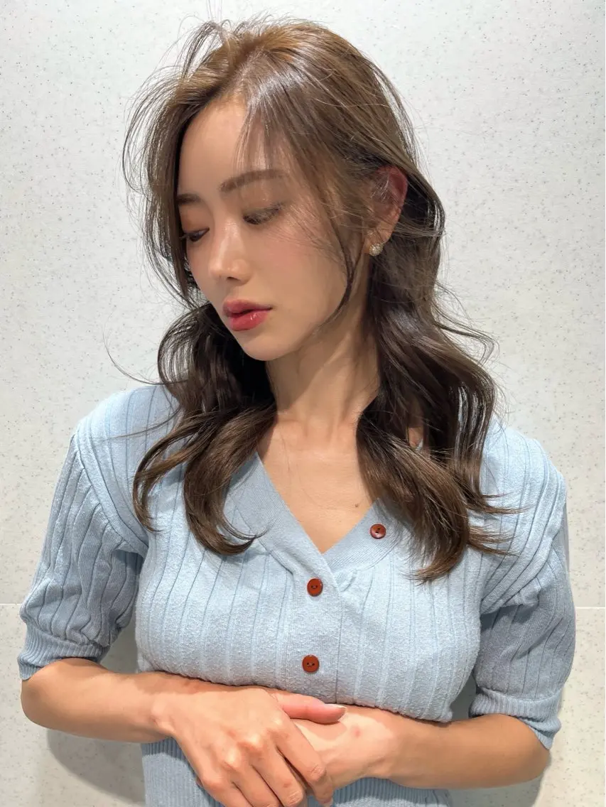【✨5月限定✨】💖ブリーチなしダブルカラー＋レイヤーカット＋3STEP超音波トリートメント✨の写真