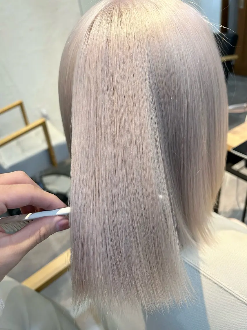 ミディアム カラー 井手 孔介のヘアスタイル