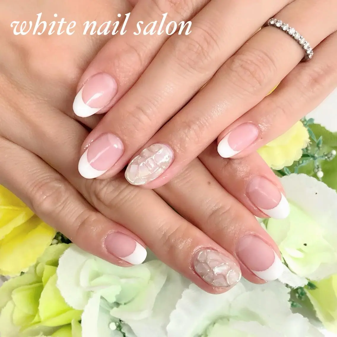 ネイル アートネイル フレンチネイル ジェルネイル ハードジェル 持ち込み ハンドネイル white nail salonのネイルデザイン