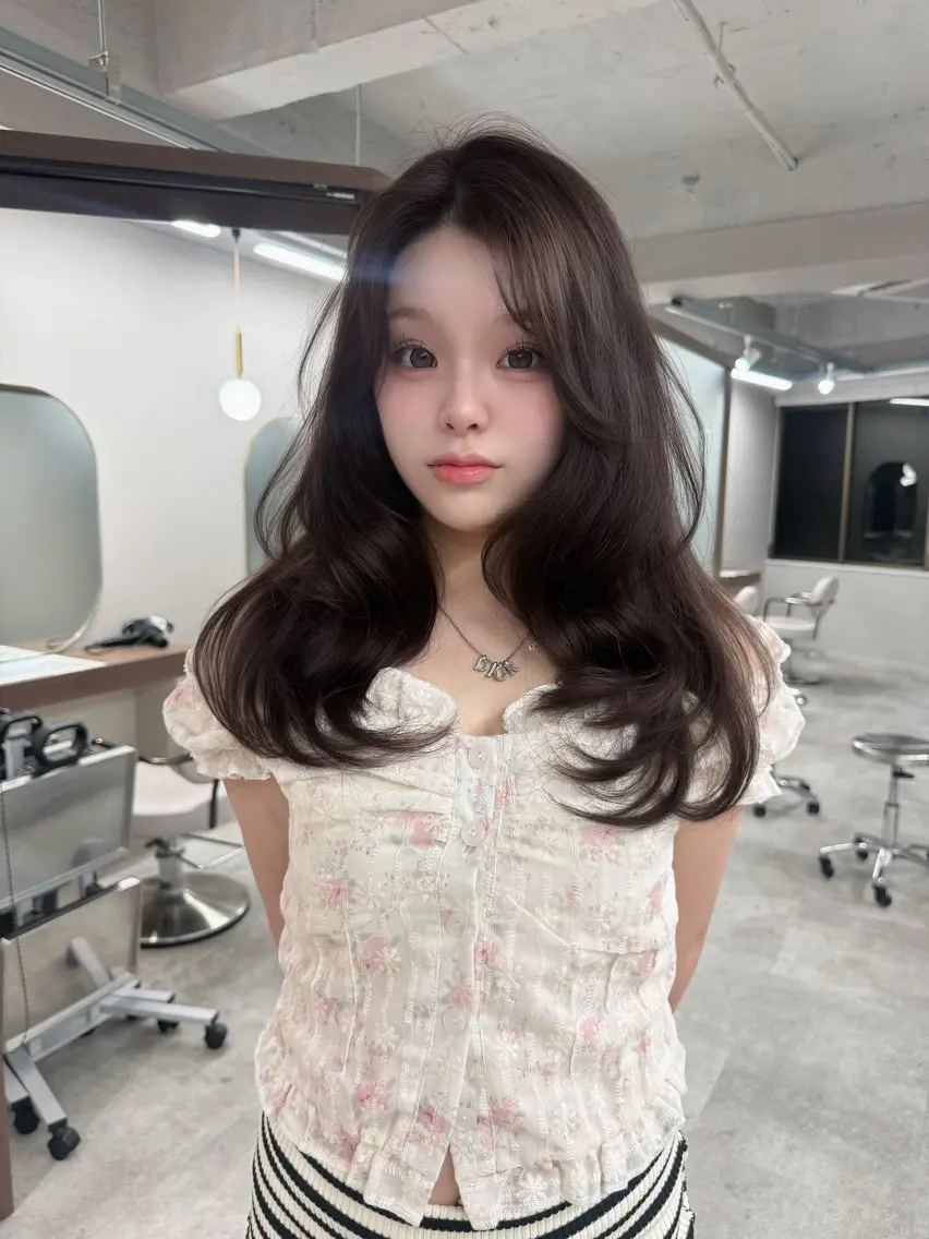ロング カラー 韓国風ヘア レイヤーカット ヘアカラー トリートメント レイヤーカット /顔周り/和奏︎♪のヘアスタイル