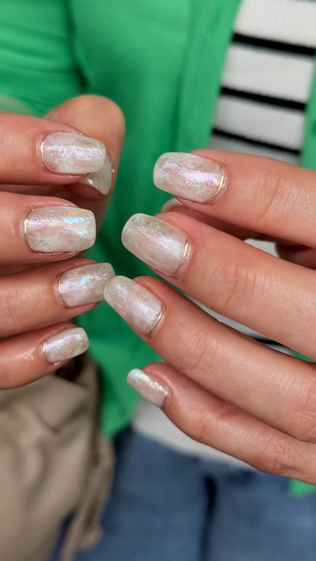 ネイル 大理石ネイル(マーブル) ミラーネイル ニュアンスネイル ハンドネイル miel nailのネイルデザイン