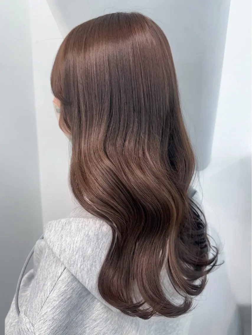 カラー airi /渋谷、銀座のヘアスタイル