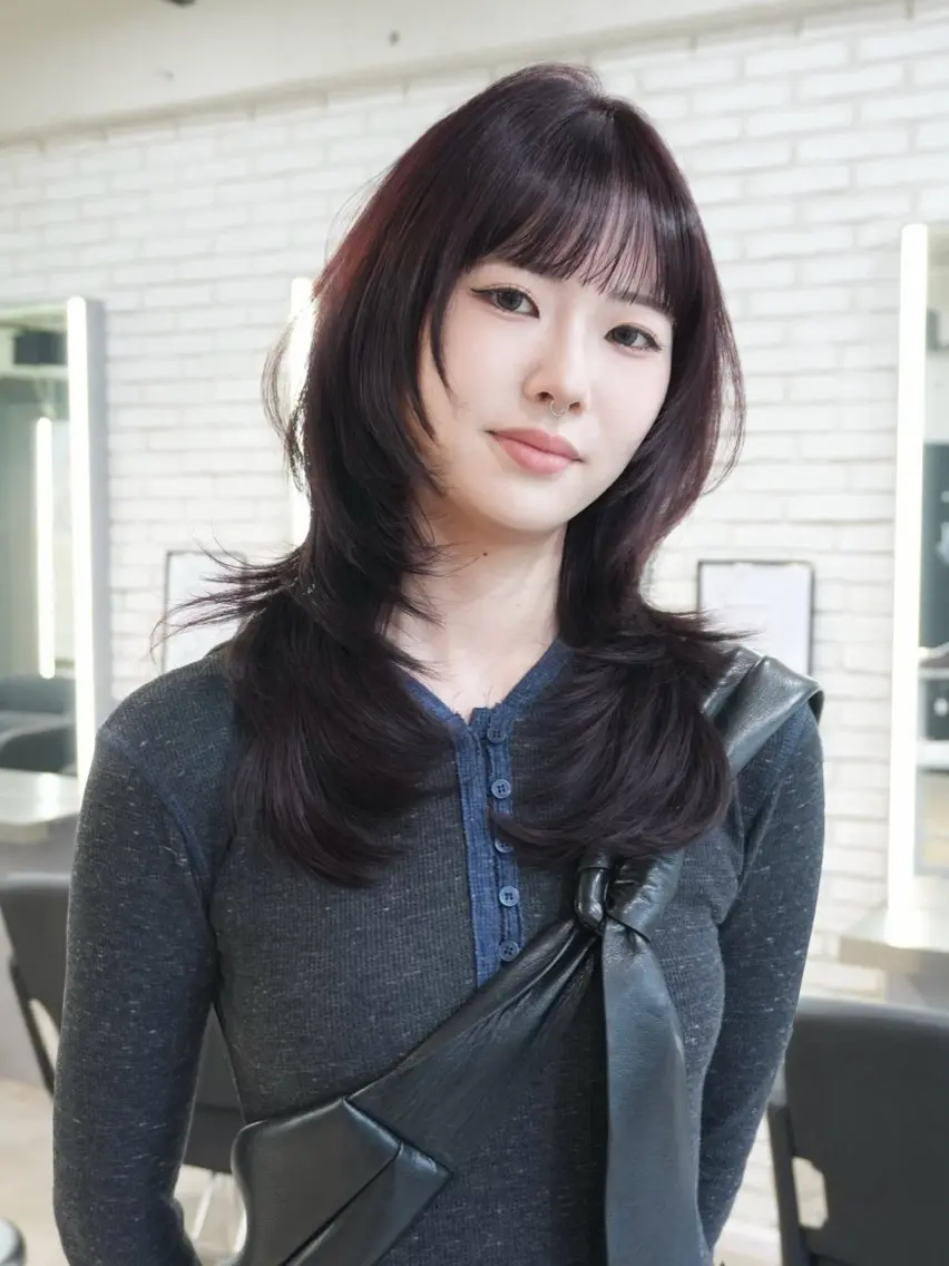 ロング カラー パープルカラー ハッシュカット ヘアカラー Airi 韓国y2k ハイレイヤーのヘアスタイル