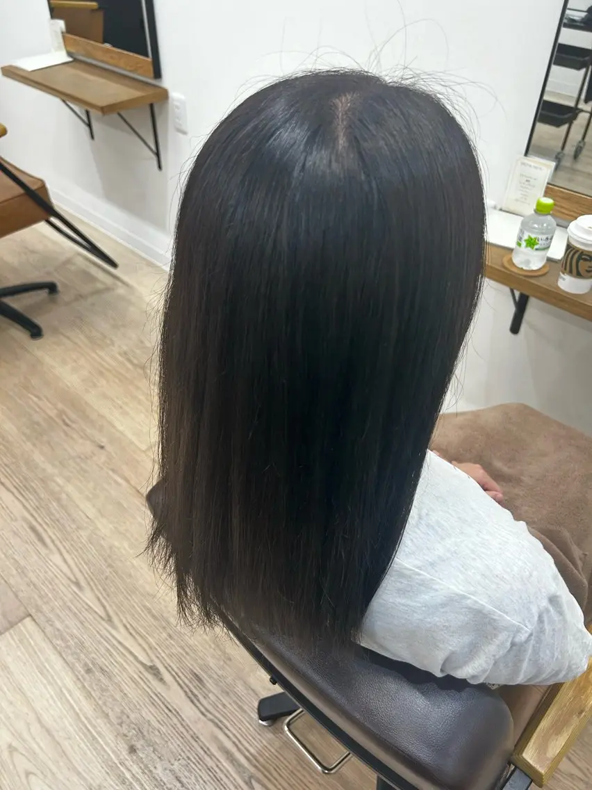 ロング カット 縮毛矯正 ⭐️美髪矯正 透明感 nobuのヘアスタイル