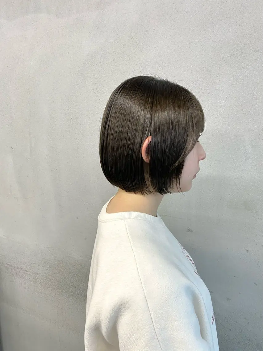 ショート カラー ヘアアレンジ 透明感カラー オリーブカラー ボブ 伸ばしかけ ショートヘア カット ヘアカラー #tag 佐藤璃美のヘアスタイル