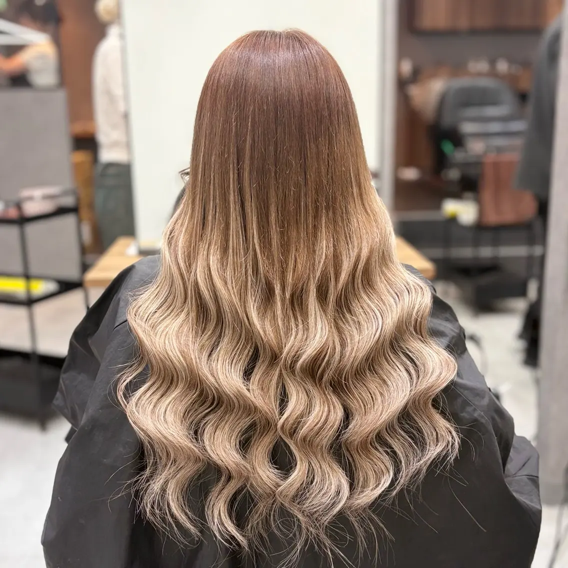 ロング ヘアカラー エクステ SAKI🎀NEXT 池袋/韓国風カラーのヘアスタイル