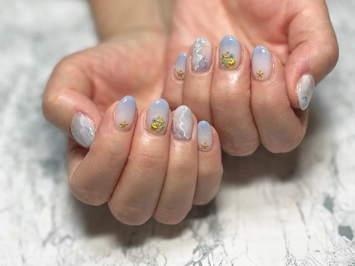ネイル フットネイル ニュアンスネイル シンプルネイル 春ネイル 夏ネイル nail fufla ♡yamane♡のネイルデザイン