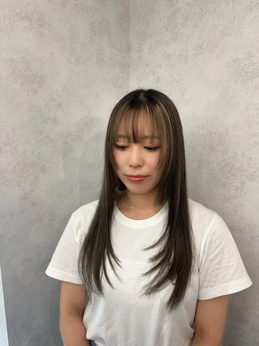 ロング ハイライト ヘアカラー トリートメント yui 透明感カラー /パーマ/レイヤーのヘアスタイル
