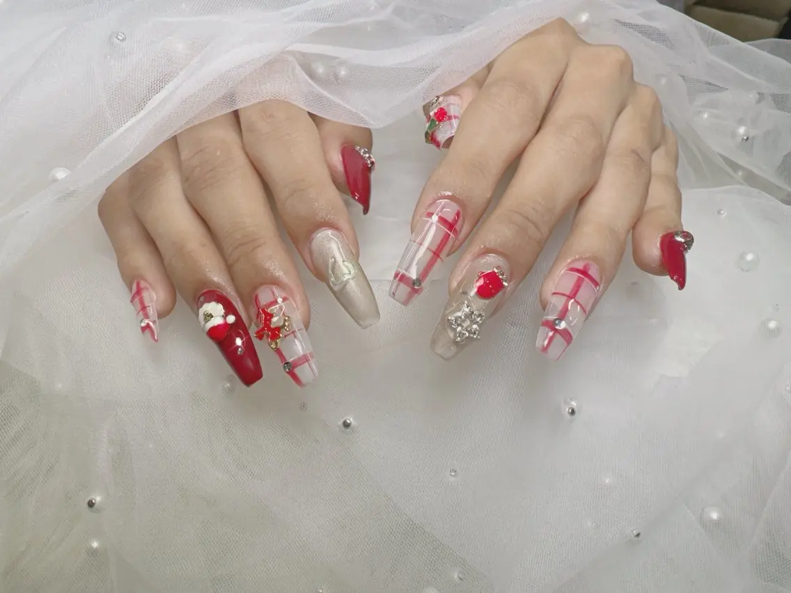 ネイル ハンドネイル EN salon💅 🦋もり💕のネイルデザイン