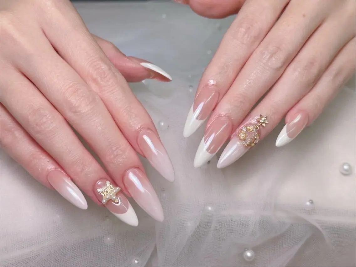 ネイル ハンドネイル lucky nail 歌舞伎町のネイルデザイン