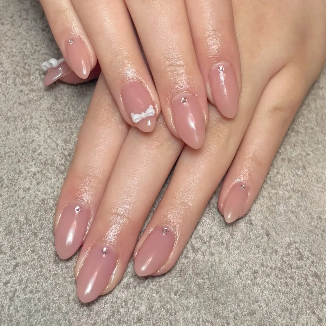 ネイル ハンドネイル nailroom DIASOMNIAのネイルデザイン