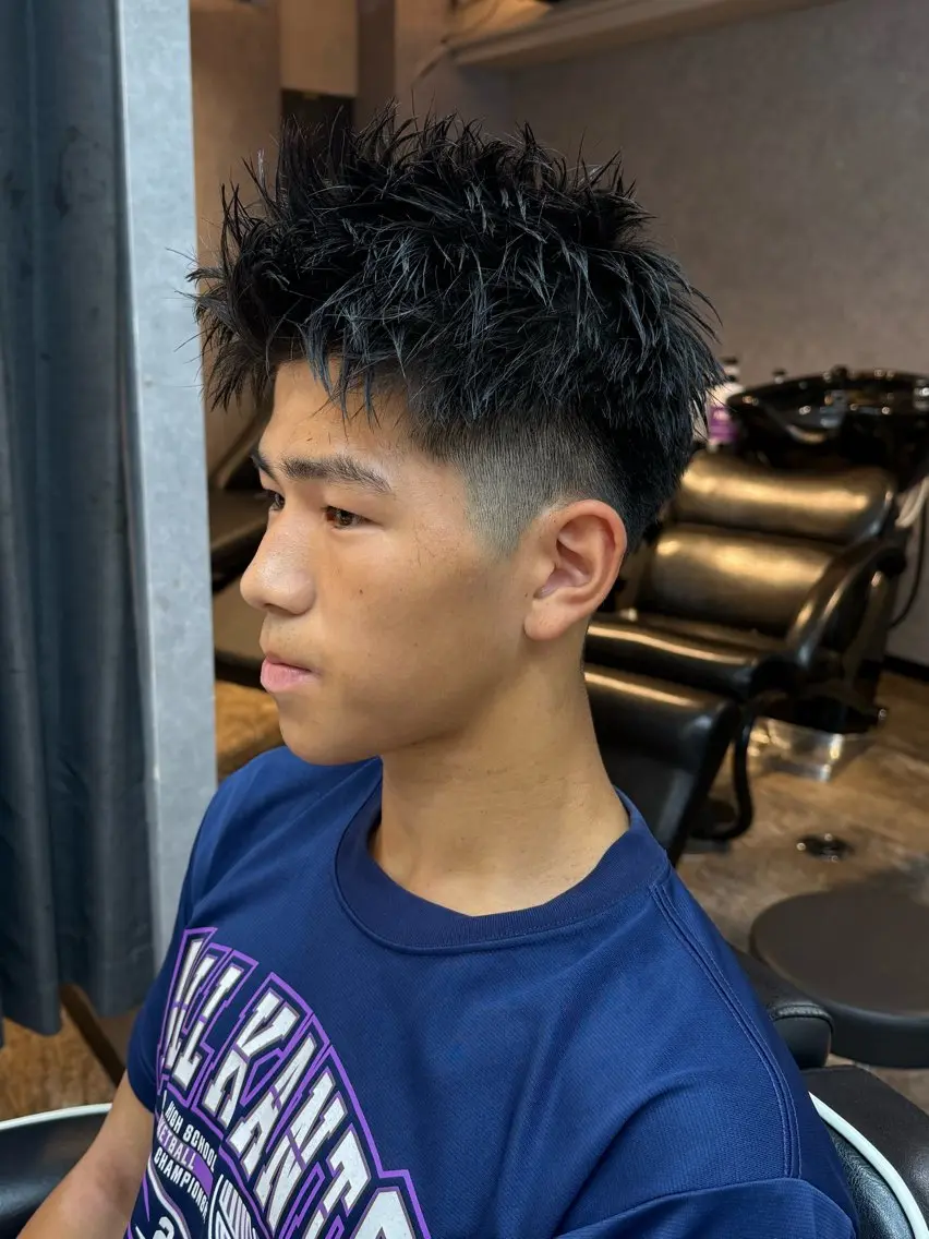 メンズ スパイキーショート 刈り上げ 直毛改善特化美容師/ 大森雄貴のヘアスタイル
