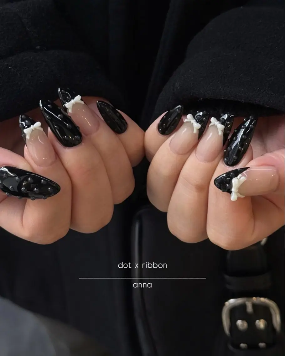 ネイル リボン germer. annaのネイルデザイン