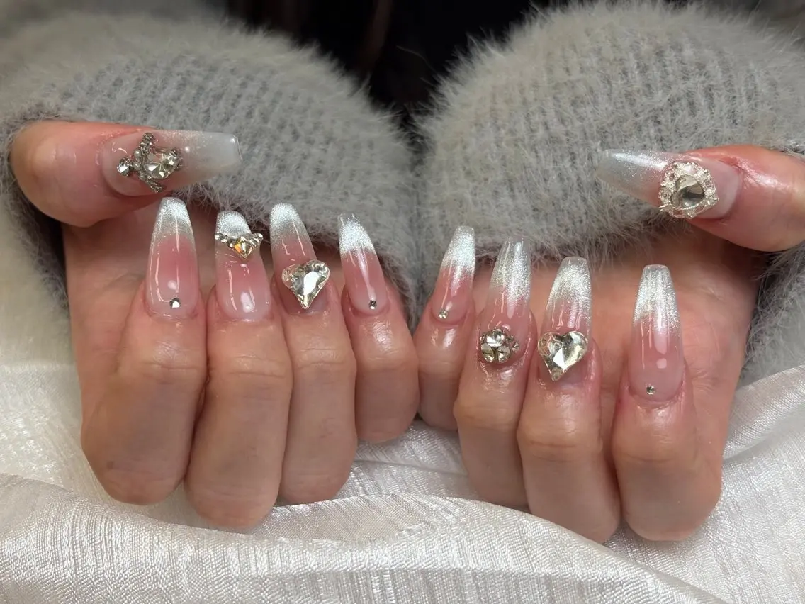 ネイル アートネイル フレンチネイル ジェルネイル ニュアンスネイル オフィスネイル Nie Nail Shinokuboのネイルデザイン