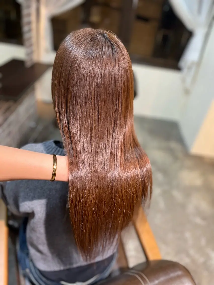 ロング カラー ベージュカラー カット ヘアカラー トリートメント 縮毛矯正/暖色系 /徳田真緒のヘアスタイル